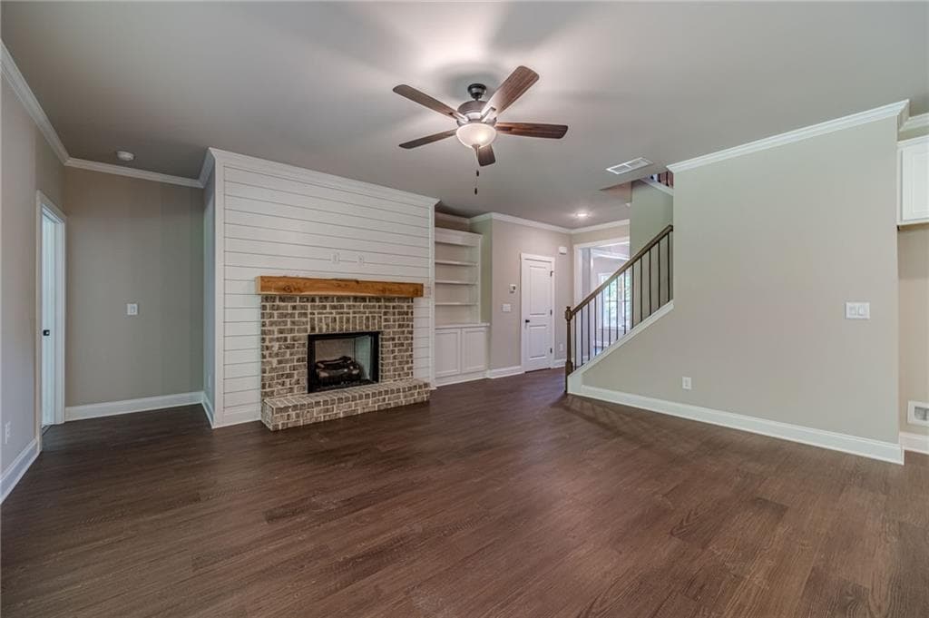 4 bedroom, 4 bathroom, 2,430 sq ft single family residence for sale at 348 Pinewood Drive, Covington, GA 30014 — photo 5