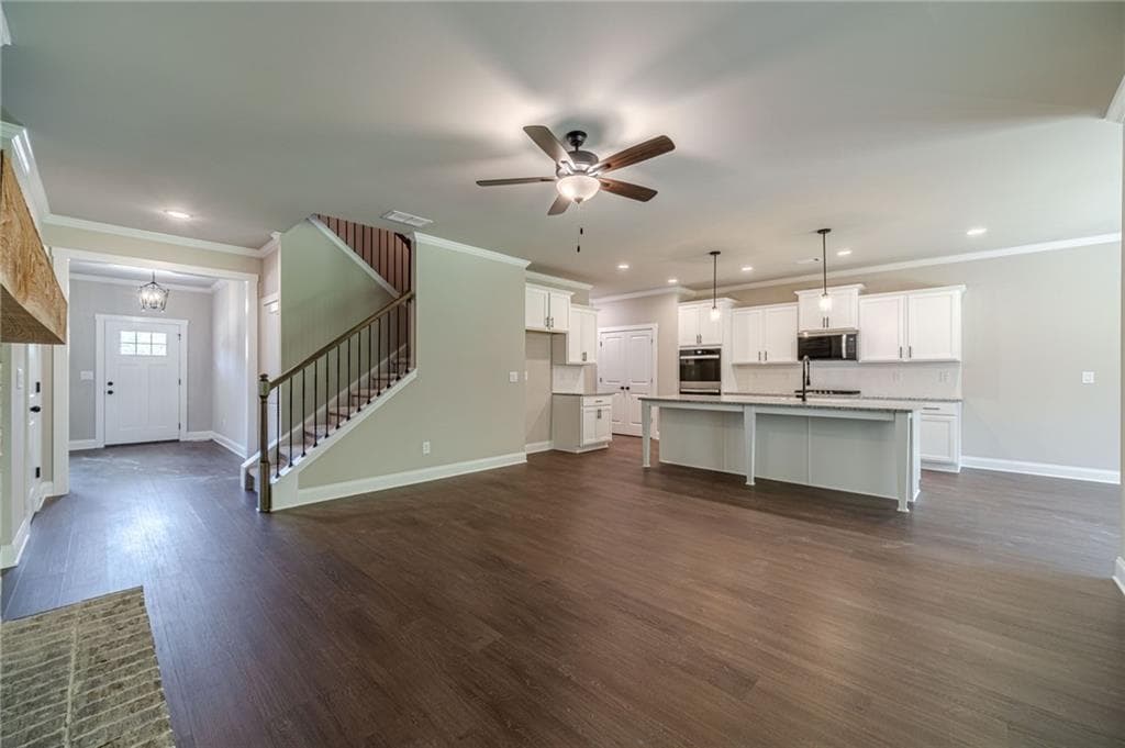 4 bedroom, 4 bathroom, 2,430 sq ft single family residence for sale at 348 Pinewood Drive, Covington, GA 30014 — photo 6