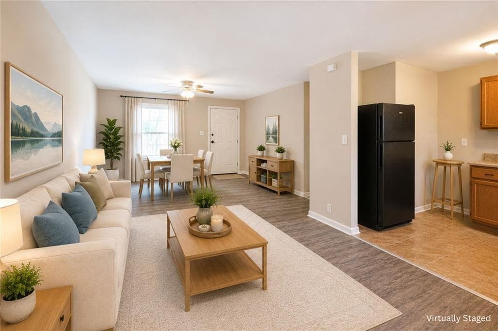 3 bedroom, 2 bathroom, 1,100 sq ft single family residence for sale at 2332 Baywood Drive, Atlanta, GA 30315 — photo 3