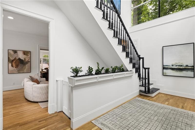 4 bedroom, 3 bathroom, 3,010 sq ft single family residence for sale at 317 Beverly Road, Atlanta, GA 30309 — photo 3