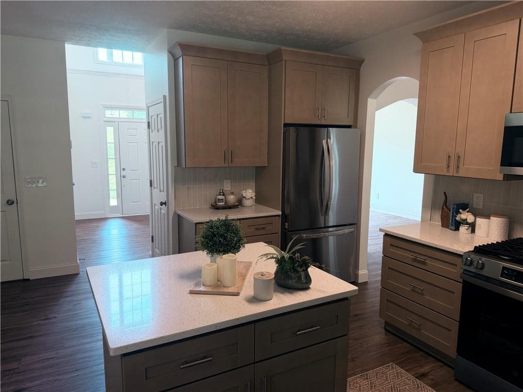 4 bedroom, 3 bathroom, 2,662 sq ft single family residence for sale at 245 Winchester Drive, Covington, GA 30016 — photo 7