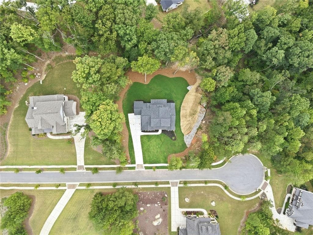4 bedroom, 4 bathroom, 3,029 sq ft single family residence for sale at 6793 Winding Canyon Road, Flowery Branch, GA 30542 — photo 8