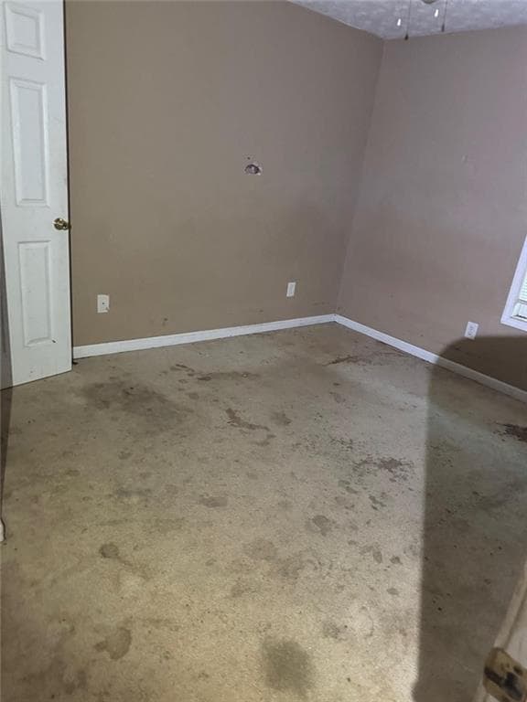 4 bedroom, 2 bathroom, 1,716 sq ft single family residence for sale at 65 Riverbrooke Trail, Covington, GA 30016 — photo 7