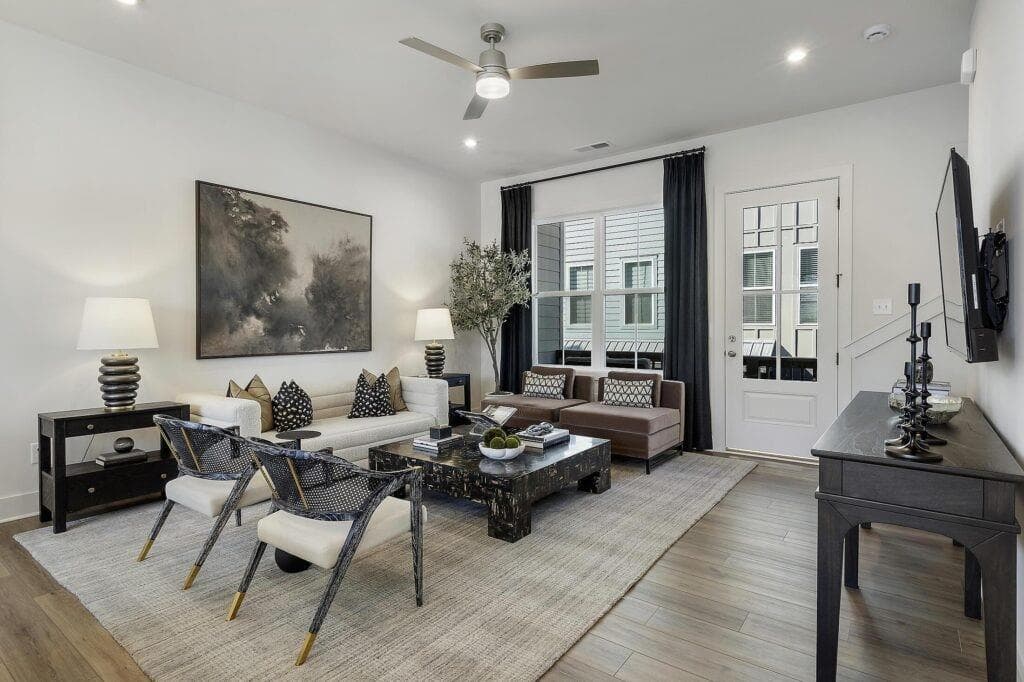 2 bedroom, 2 bathroom, 1,429 sq ft townhouse for sale at 1355 Breezy Street SE, Atlanta, GA 30315
