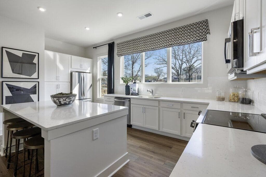 2 bedroom, 2 bathroom, 1,429 sq ft townhouse for sale at 1355 Breezy Street SE, Atlanta, GA 30315 — photo 9