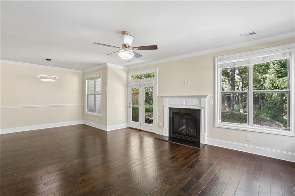 3 bedroom, 3 bathroom, 2,210 sq ft townhouse for sale at 7540 Glisten Avenue, Sandy Springs, GA 30328 — photo 9