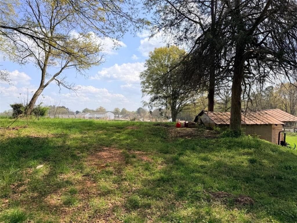 3 bedroom, 2 bathroom single family residence for sale at 662 Old Gainesville Highway, Pendergrass, GA 30567 — photo 7