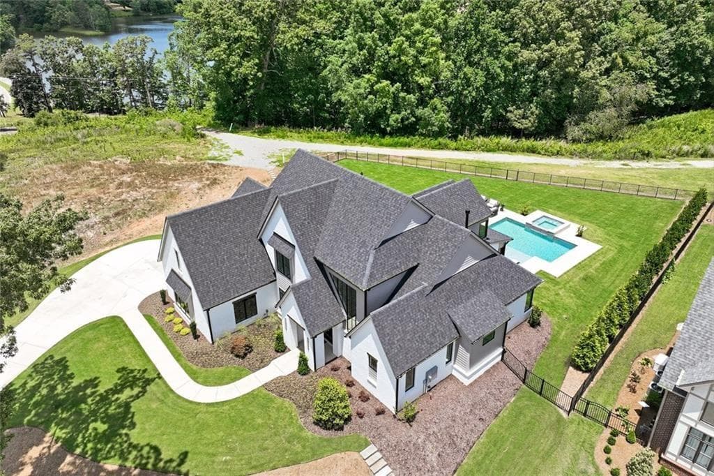 5 bedroom, 5 bathroom, 4,422 sq ft single family residence for sale at 9225 Crystal Springs Road, Gainesville, GA 30506 — photo 6
