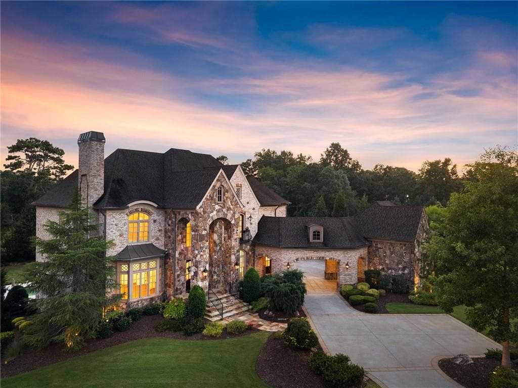 6 bedroom, 8 bathroom, 9,147 sq ft single family residence for sale at 10145 Cedar Ridge Drive, Milton, GA 30004 — photo 7
