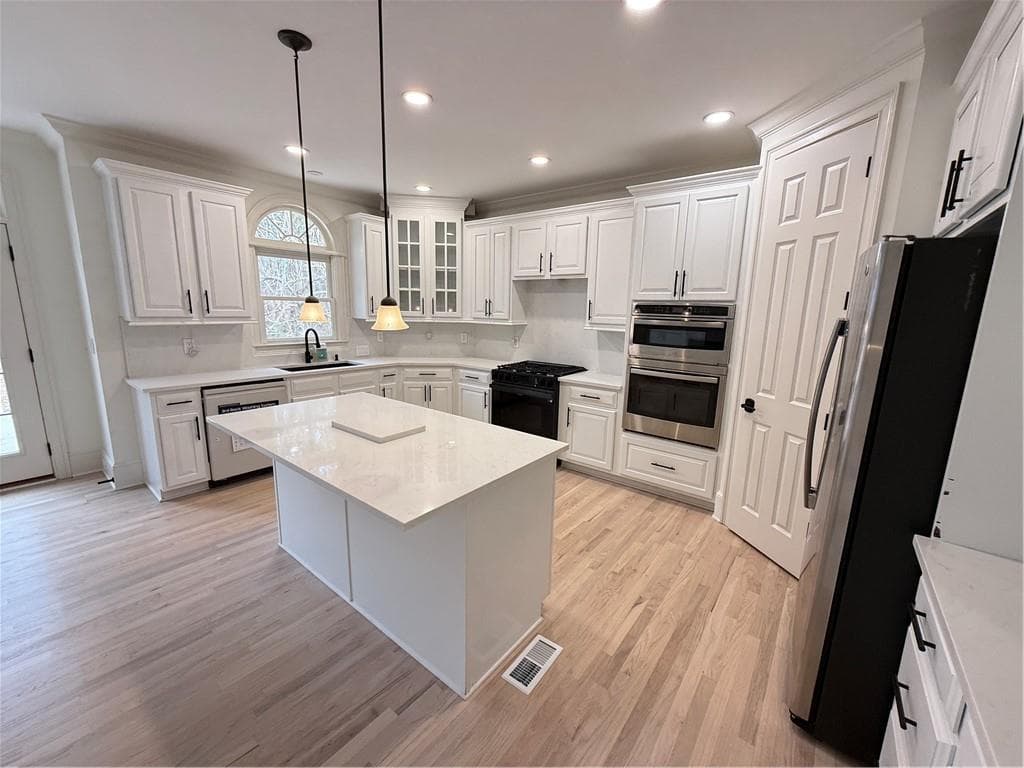5 bedroom, 5 bathroom, 5,397 sq ft single family residence for rent at 1570 Briergate Drive, Duluth, GA 30097 for $5,500 a month — photo 10