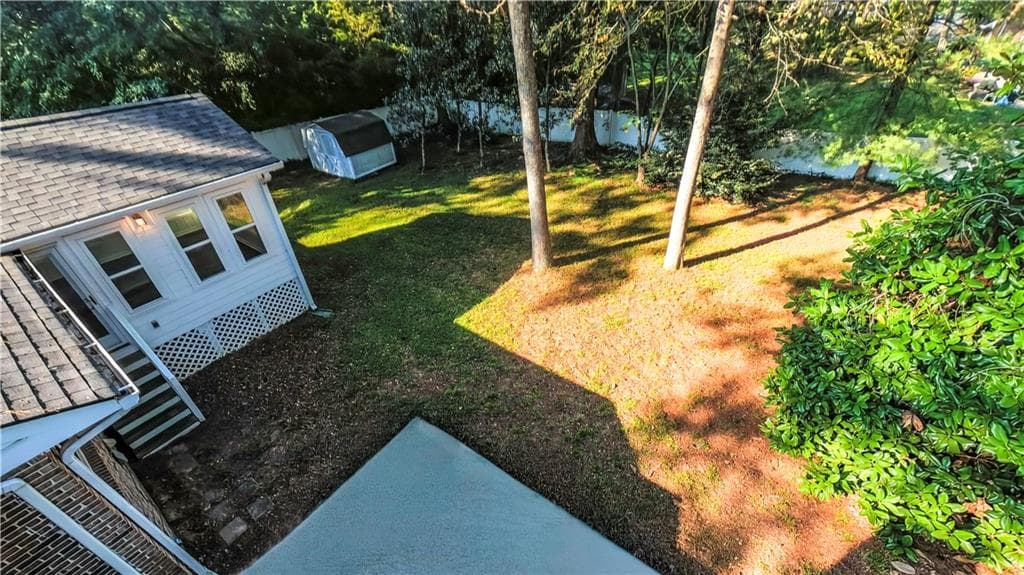 3 bedroom, 2 bathroom, 2,887 sq ft single family residence for sale at 113 Amy Lane, Carrollton, GA 30117 — photo 5
