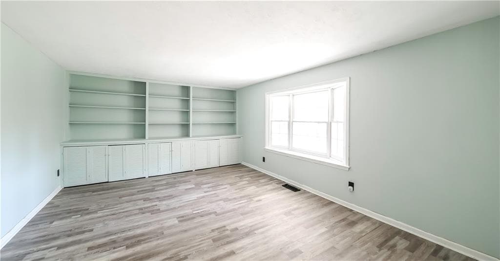 3 bedroom, 2 bathroom, 2,887 sq ft single family residence for sale at 113 Amy Lane, Carrollton, GA 30117 — photo 10