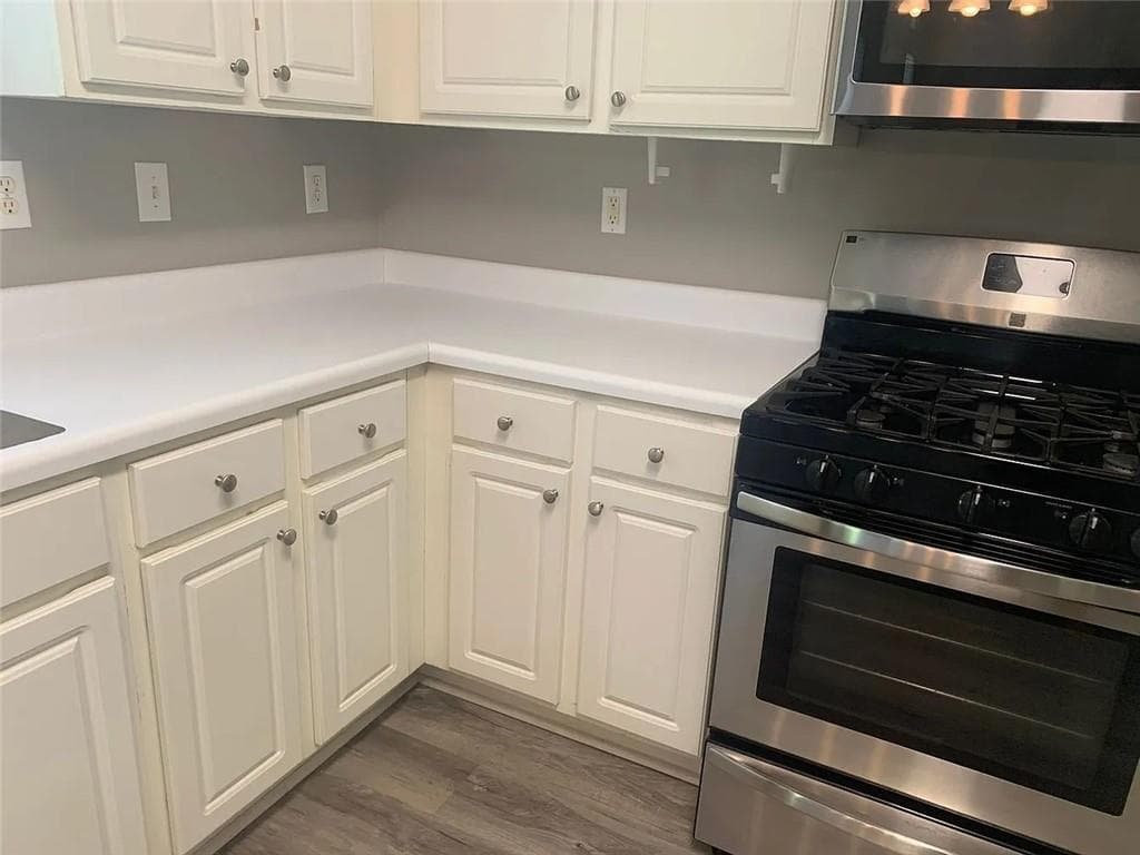 3 bedroom, 3 bathroom, 1,998 sq ft single family residence for rent at 435 Chippenham Court, Alpharetta, GA 30005 for $2,595 a month — photo 7