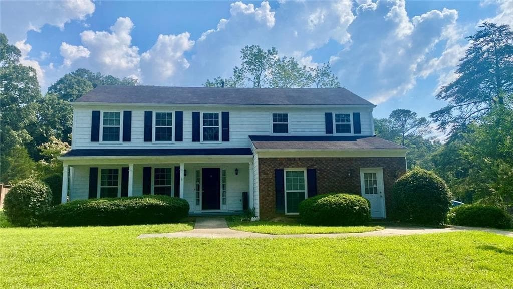 4 bedroom, 3 bathroom, 2,644 sq ft single family residence for rent at 2121 Heritage Trace Drive, Marietta, GA 30062 for $2,850 a month