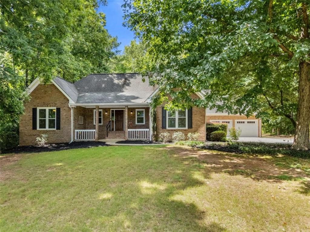 219 Darwish Drive, Mcdonough