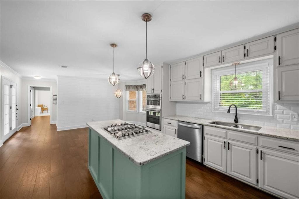 3 bedroom, 2 bathroom, 2,362 sq ft single family residence for sale at 219 Darwish Drive, Mcdonough, GA 30252 — photo 10