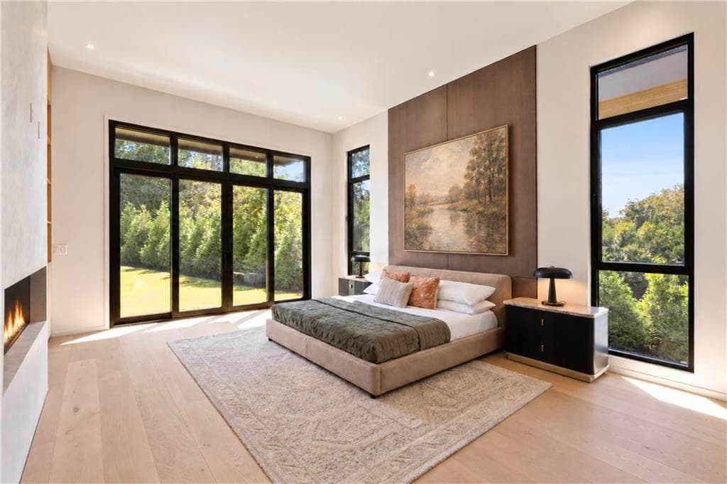 6 bedroom, 8 bathroom, 10,214 sq ft single family residence for sale at 521 Fairgreen Lane, Marietta, GA 30068 — photo 8