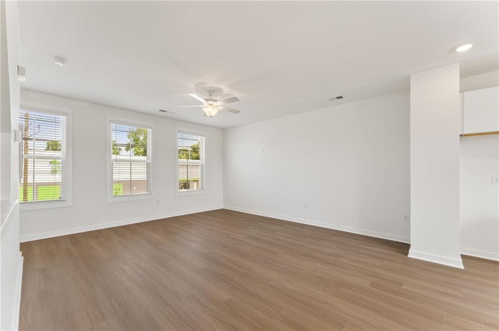 3 bedroom, 3 bathroom, 1,382 sq ft townhouse for sale at 1107 Hodgepodge Way Lot 4, Atlanta, GA 30316 — photo 10