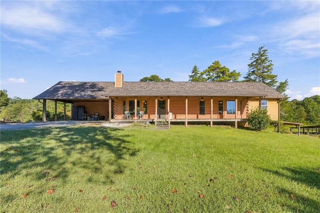 2 bedroom, 3 bathroom, 1,744 sq ft home for sale at 5480 Old Marietta Road, Austell, GA