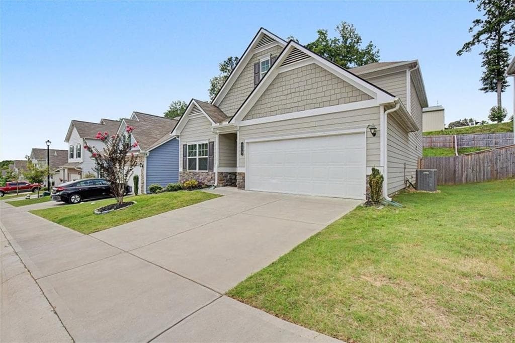 3 bedroom, 3 bathroom, 2,231 sq ft single family residence for sale at 173 Worley Drive, Jasper, GA 30143 — photo 7