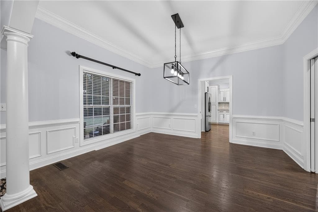 7 bedroom, 6 bathroom, 5,566 sq ft single family residence for sale at 312 Fields Road, Mcdonough, GA 30253 — photo 7