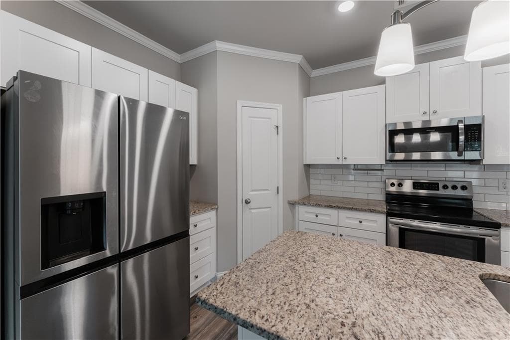 3 bedroom, 3 bathroom, 1,732 sq ft townhouse for sale at 4401 Fulson Drive, Lilburn, GA 30047 — photo 10