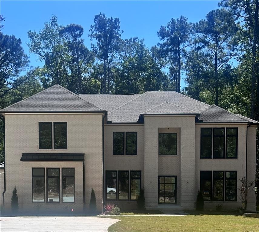 5 bedroom, 6 bathroom, 4,924 sq ft single family residence for sale at 4680 Orkney Lane Southwest, Atlanta, GA 30331 — photo 2