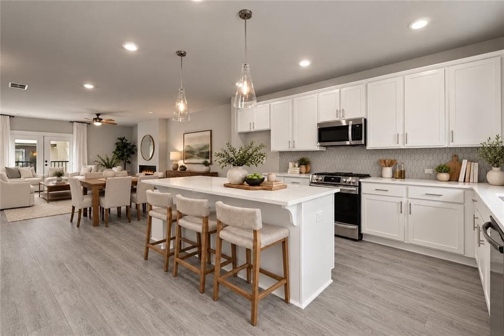4 bedroom, 4 bathroom, 2,148 sq ft townhouse for sale at 2030 Main Street 406, Atlanta, GA 30318 — photo 2