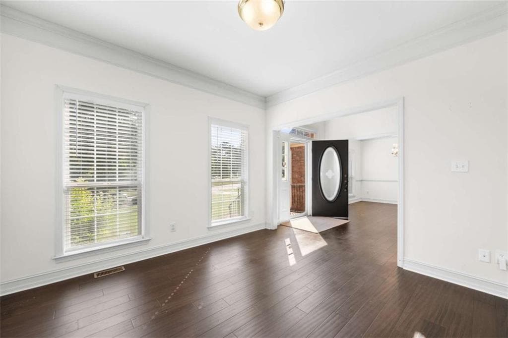 4 bedroom, 3 bathroom, 3,008 sq ft single family residence for sale at 207 Arthur Drive, Mcdonough, GA 30252 — photo 4