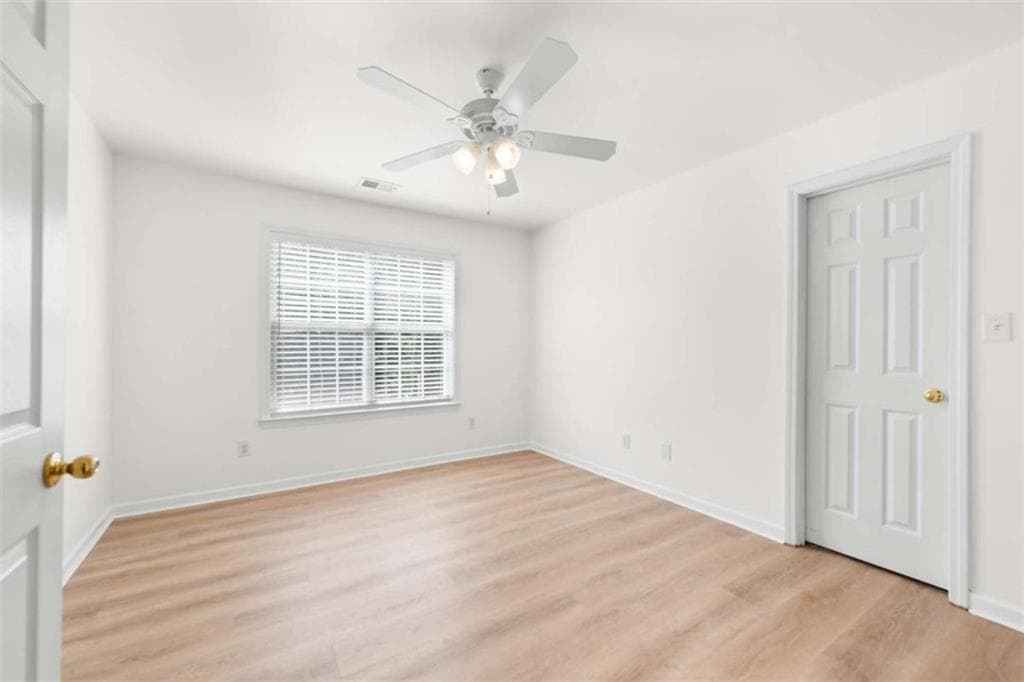 4 bedroom, 3 bathroom, 3,008 sq ft single family residence for sale at 207 Arthur Drive, Mcdonough, GA 30252 — photo 10