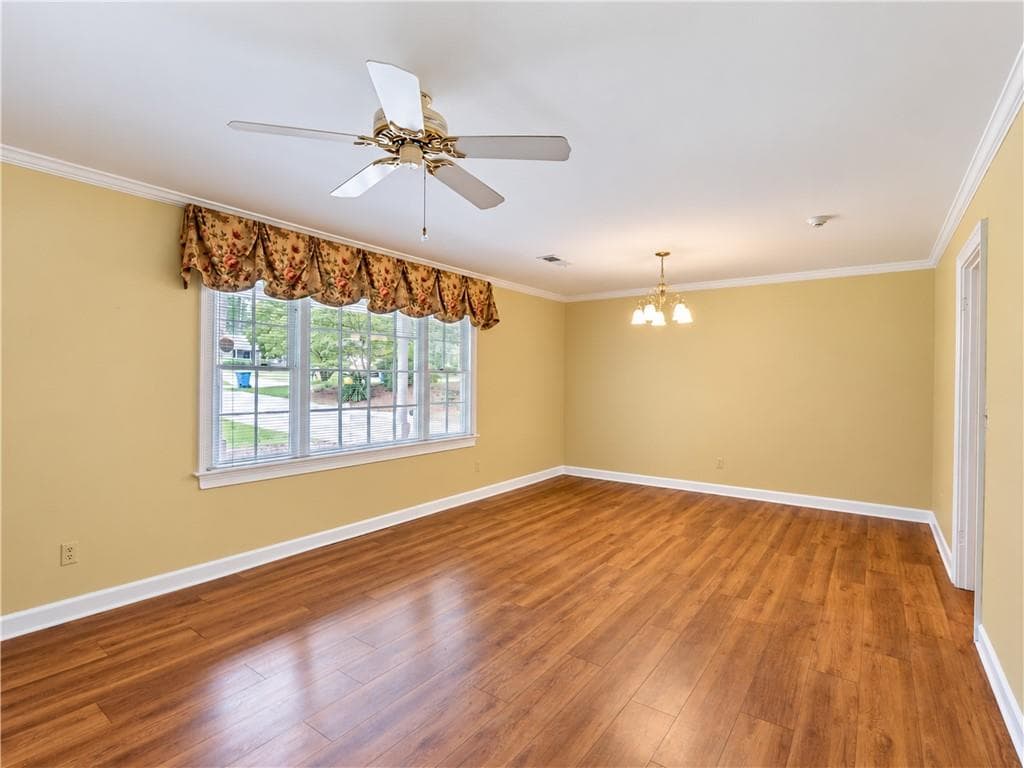 3 bedroom, 2 bathroom, 1,690 sq ft single family residence for sale at 412 Ben Avenue, Lilburn, GA 30047 — photo 4