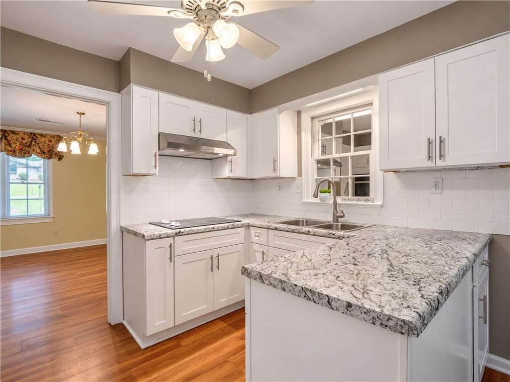 3 bedroom, 2 bathroom, 1,690 sq ft single family residence for sale at 412 Ben Avenue, Lilburn, GA 30047 — photo 8