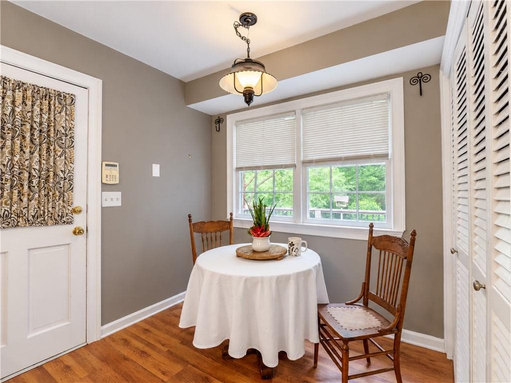 3 bedroom, 2 bathroom, 1,690 sq ft single family residence for sale at 412 Ben Avenue, Lilburn, GA 30047 — photo 10