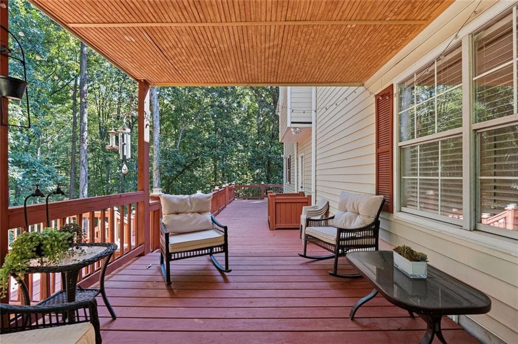 4 bedroom, 2 bathroom, 1,884 sq ft single family residence for sale at 1590 Kimberly Place, Canton, GA 30114 — photo 4