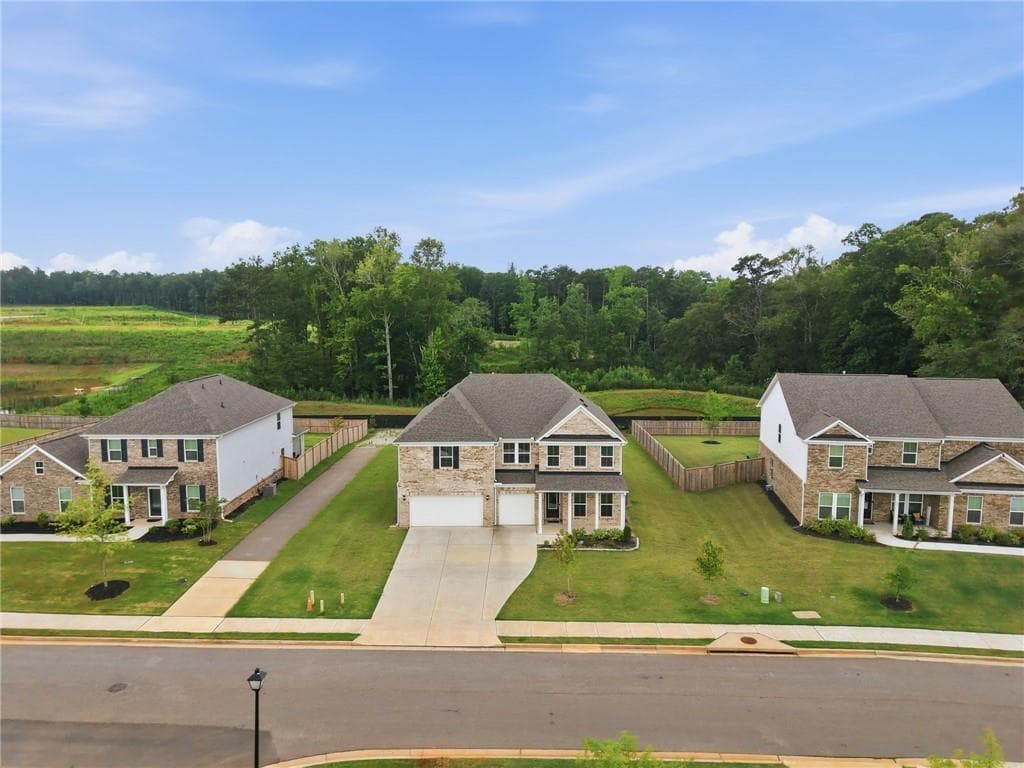 6 bedroom, 4 bathroom, 4,140 sq ft single family residence for sale at 112 Aj Welch Jr Way, Mcdonough, GA 30252 — photo 4