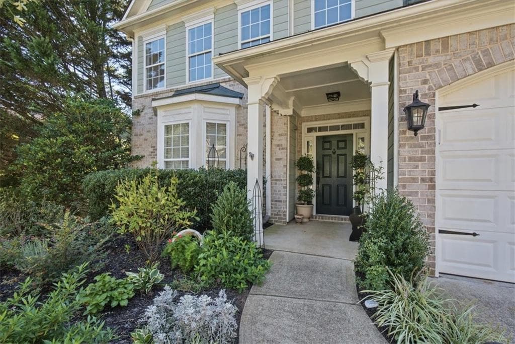 5 bedroom, 3 bathroom, 3,079 sq ft single family residence for sale at 211 Woodview Lane, Woodstock, GA 30188 — photo 5