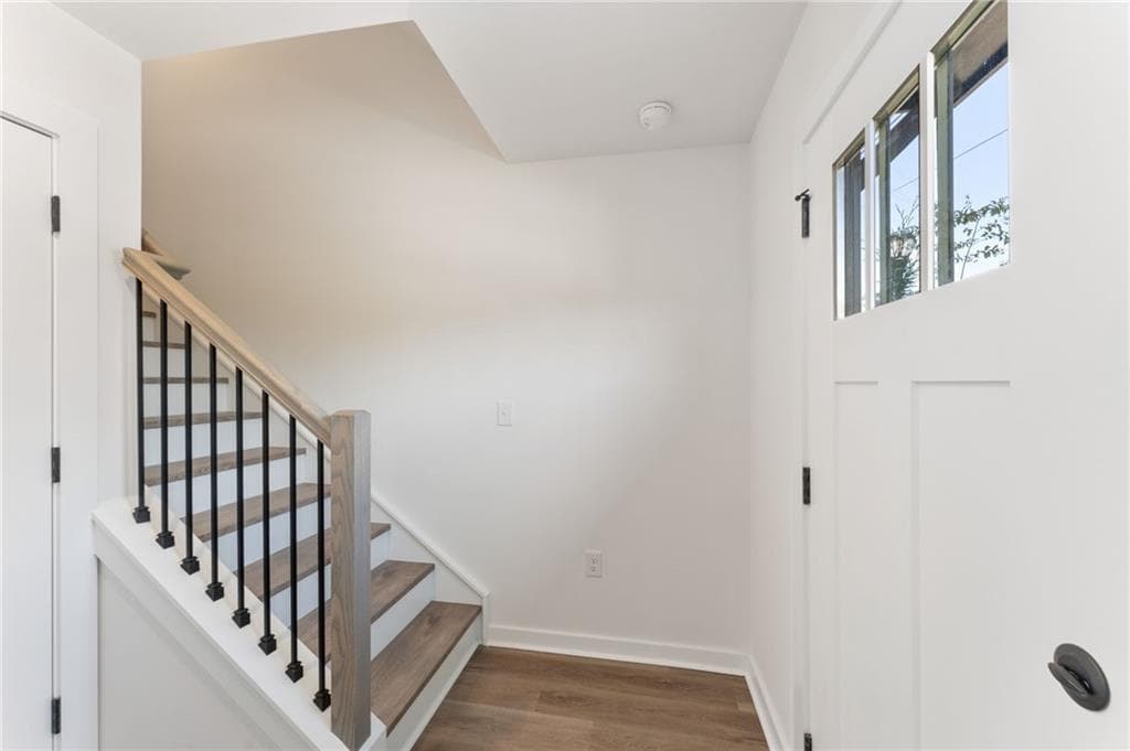 3 bedroom, 3 bathroom, 1,382 sq ft townhouse for sale at 1117 Hodgepodge Way Lot 9, Atlanta, GA 30316 — photo 3