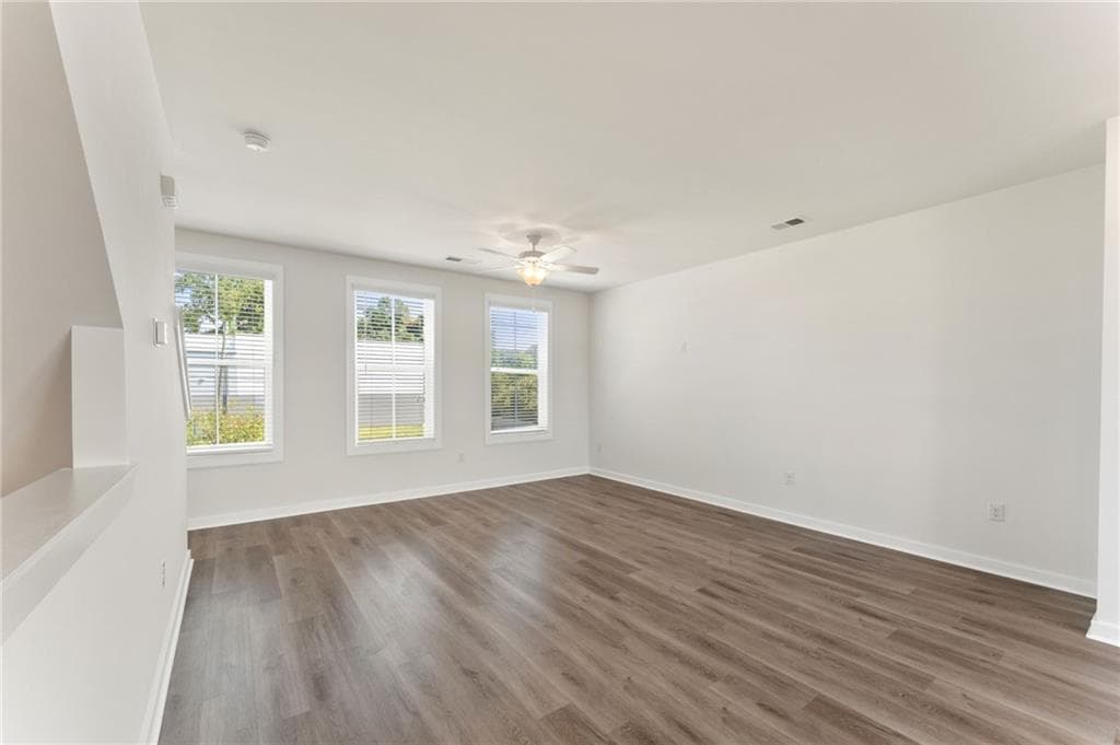 3 bedroom, 3 bathroom, 1,382 sq ft townhouse for sale at 1117 Hodgepodge Way Lot 9, Atlanta, GA 30316 — photo 6