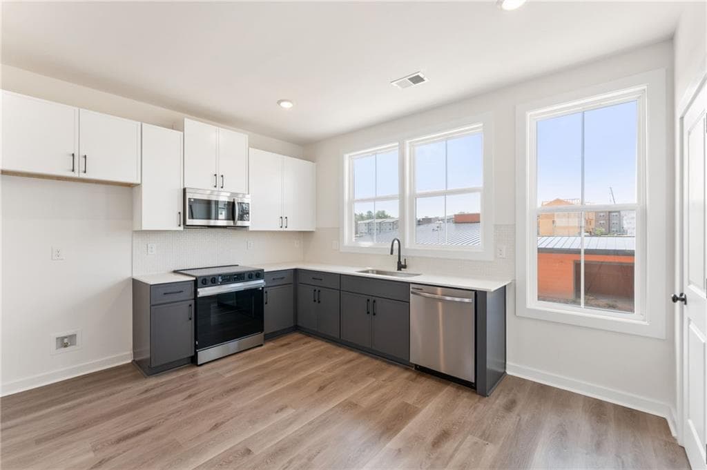 3 bedroom, 3 bathroom, 1,382 sq ft townhouse for sale at 1117 Hodgepodge Way Lot 9, Atlanta, GA 30316 — photo 9