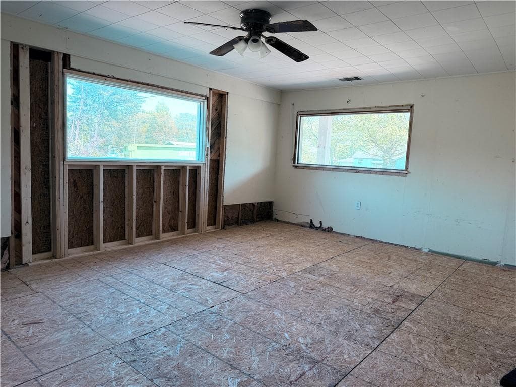 3 bedroom, 1 bathroom, 1,450 sq ft single family residence for sale at 13238 Highway 193, Chickamauga, GA 30707 — photo 10