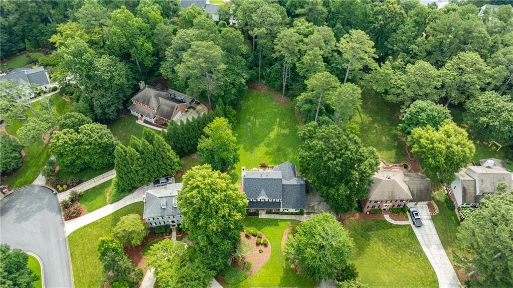 6 bedroom, 4 bathroom, 4,099 sq ft single family residence for sale at 4362 Karls Gate Drive, Marietta, GA 30068 — photo 2
