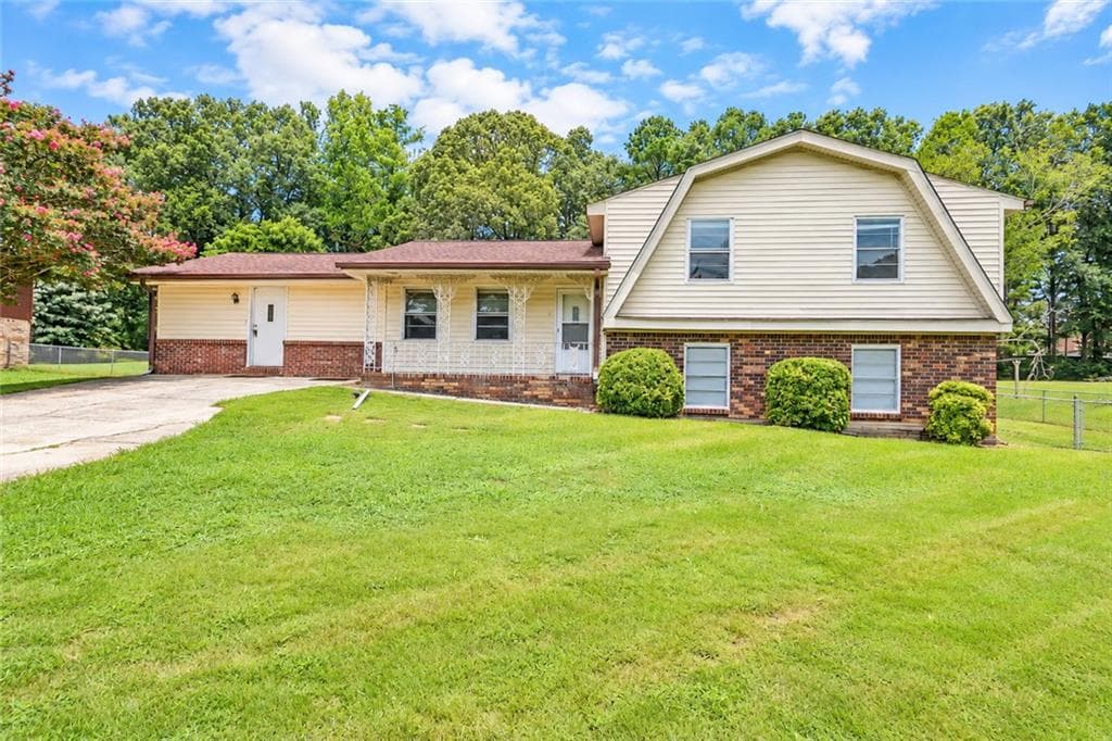 3 bedroom, 3 bathroom, 2,458 sq ft single family residence for sale at 4218 Carlos Court, Powder Springs, GA 30127