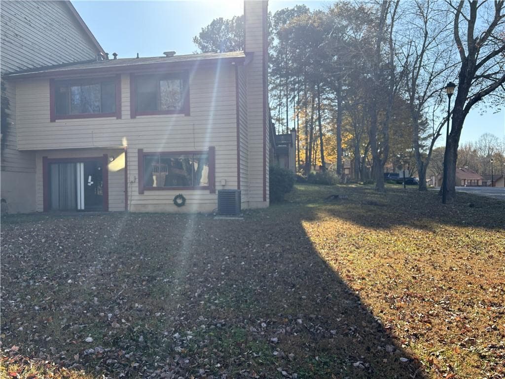 2 bedroom, 2 bathroom, 1,590 sq ft condominium for sale at 1121 Village Main Street, Stone Mountain, GA 30088 — photo 3