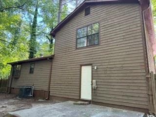 3 bedroom, 3 bathroom, 1,629 sq ft single family residence for sale at 9587 Winding Way, Jonesboro, GA 30238 — photo 9