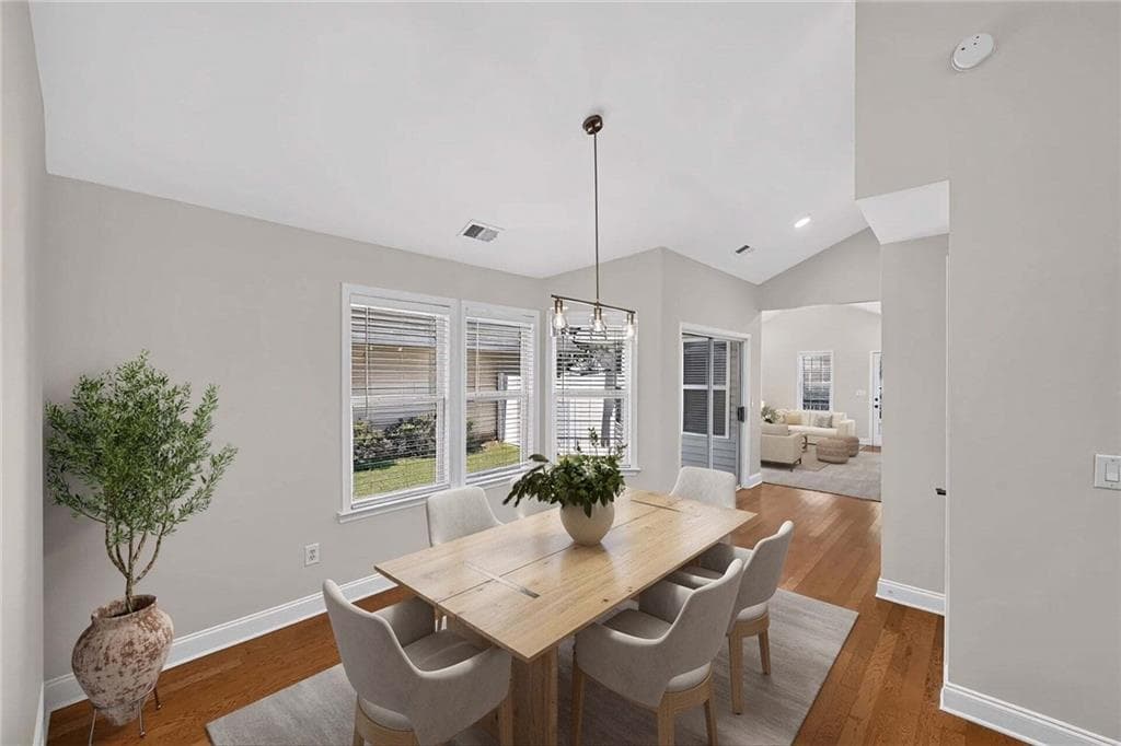 3 bedroom, 2 bathroom, 1,357 sq ft single family residence for sale at 2525 Gateview Court, Cumming, GA 30040 — photo 10