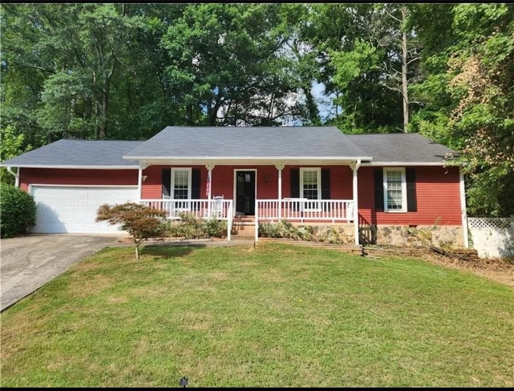 3 bedroom, 2 bathroom, 1,408 sq ft single family residence for sale at 265 Barrington Drive, Roswell, GA 30076