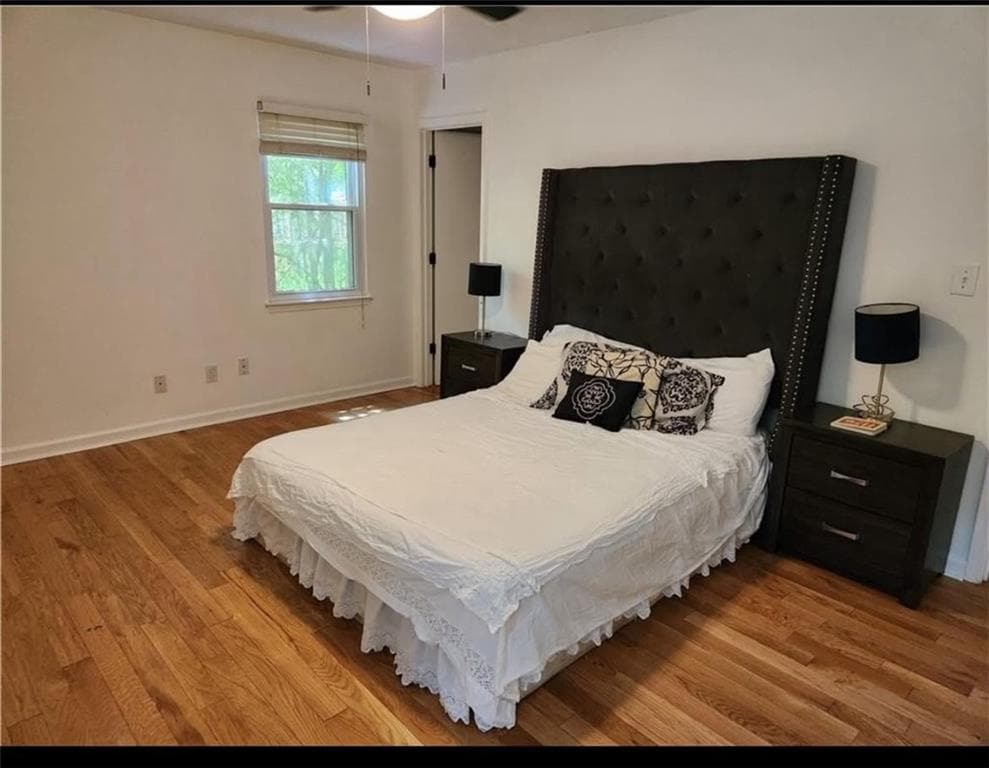 3 bedroom, 2 bathroom, 1,408 sq ft single family residence for sale at 265 Barrington Drive, Roswell, GA 30076 — photo 8