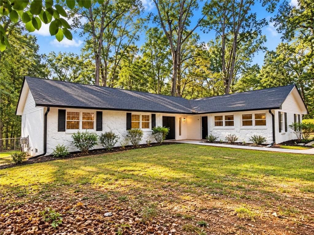 3 bedroom, 2 bathroom, 1,613 sq ft single family residence for sale at 4783 Hickory Court, Lilburn, GA 30047