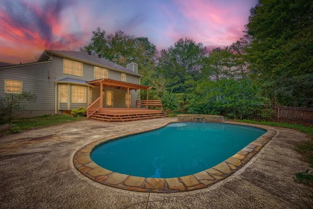 4 bedroom, 3 bathroom, 2,814 sq ft single family residence for sale at 79 Nickajack Road, Mableton, GA 30126 — photo 2