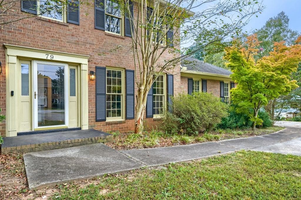 4 bedroom, 3 bathroom, 2,814 sq ft single family residence for sale at 79 Nickajack Road, Mableton, GA 30126 — photo 5